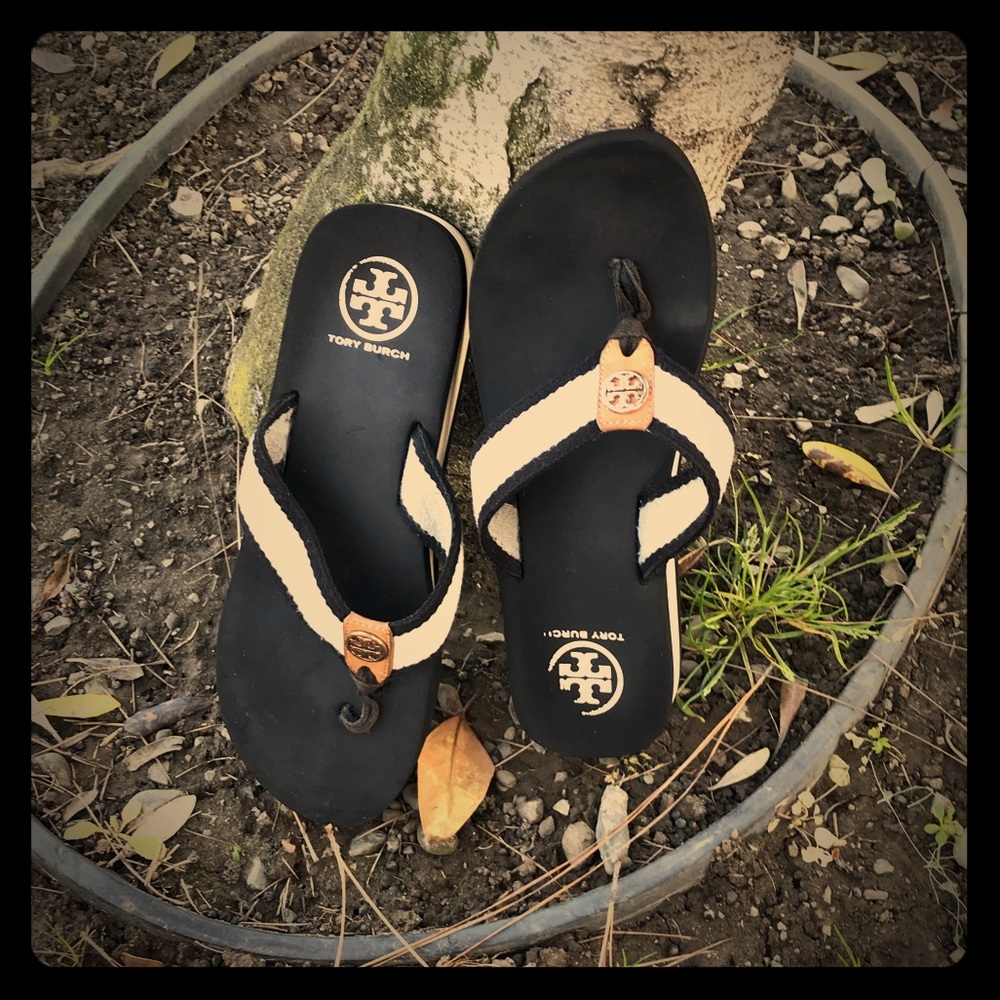 Tory Burch women’s flip-flops size 9